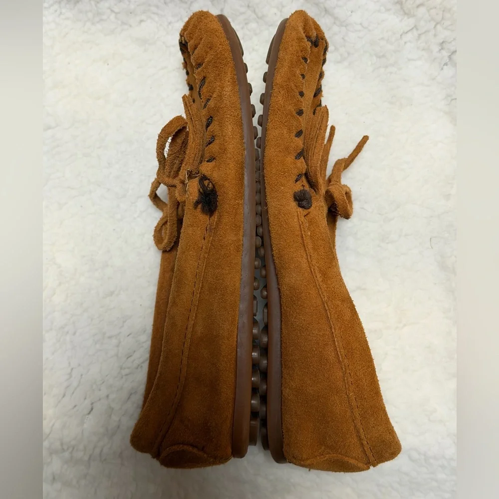 Minnetonka Kid’s Kilty Softsole Suede Leather Comfort Moccasins Tan Size 3